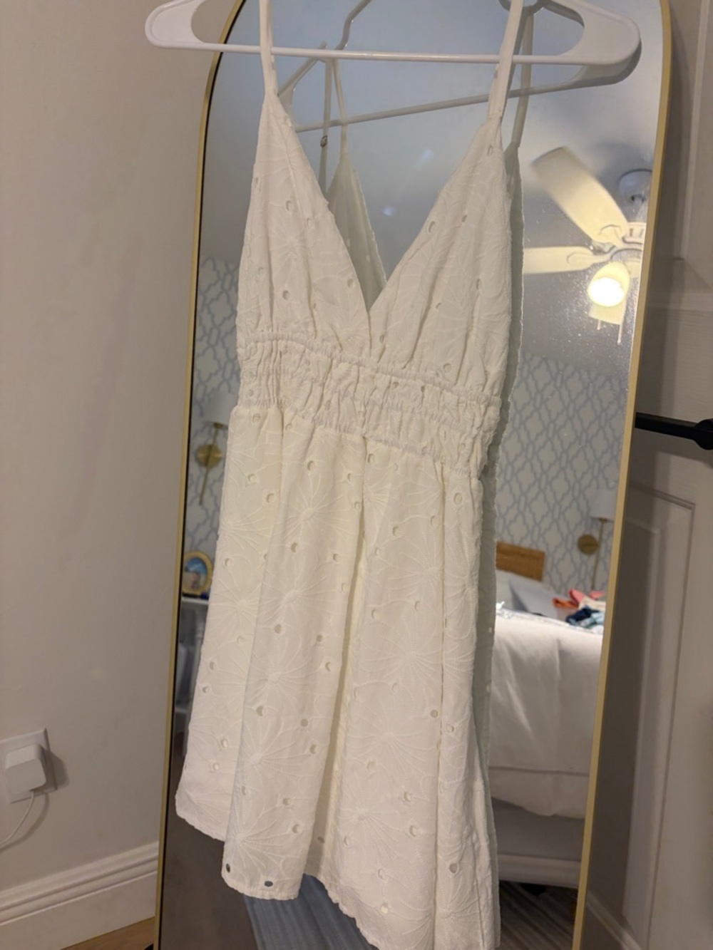 Ocean Drive White Lightweight Summer Dress - Picture 4 of 4